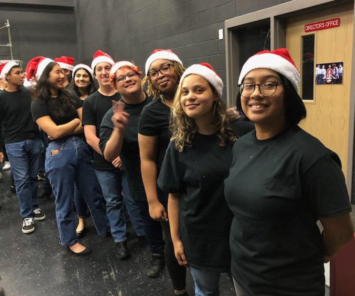 Rockin’ Around the Christmas TV Westbury Students Star in HEB